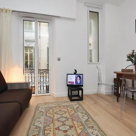 Studio In Cannes