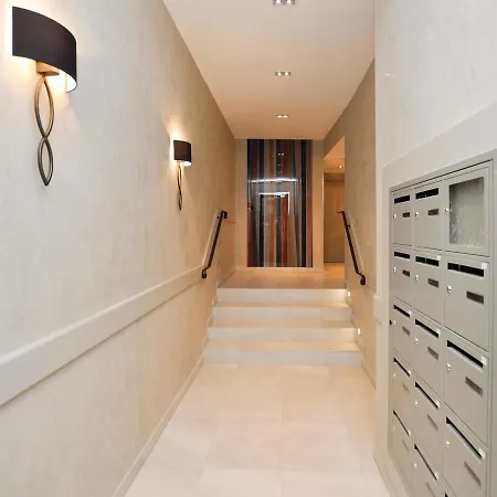 Studio In Appartamento